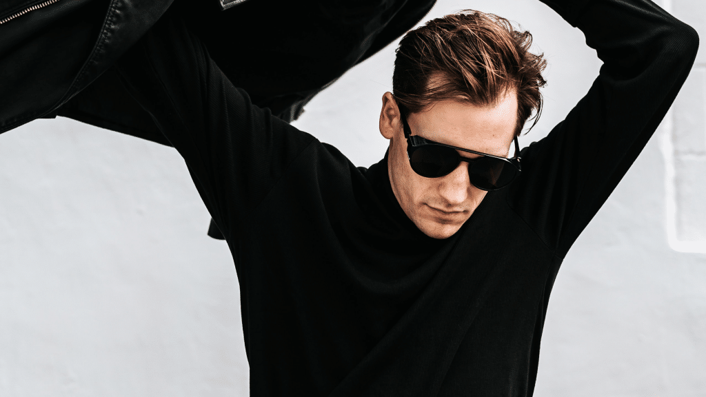 Hombre con pelo sano